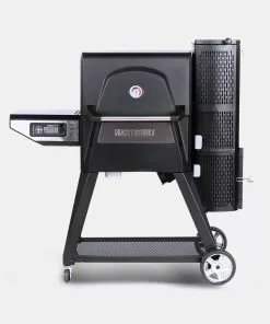 Masterbuilt Gravity SeriesĀ® 560 Digital Charcoal Grill + Smoker