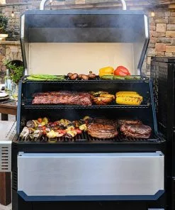 Masterbuilt Gravity Series® 1050 Digital Charcoal Grill + Smoker Grills 14 Masterbuilt Gravity Series® 1050 Digital Charcoal Grill + Smoker Grills